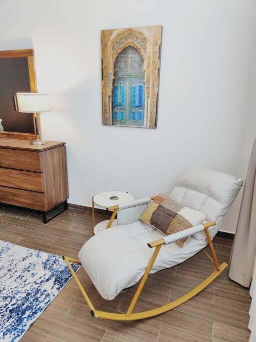 1 Bed - Azizi Daisy - Furjan Holiday home Dubai