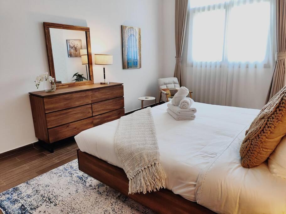 1 Bed - Azizi Daisy - Furjan Dubai