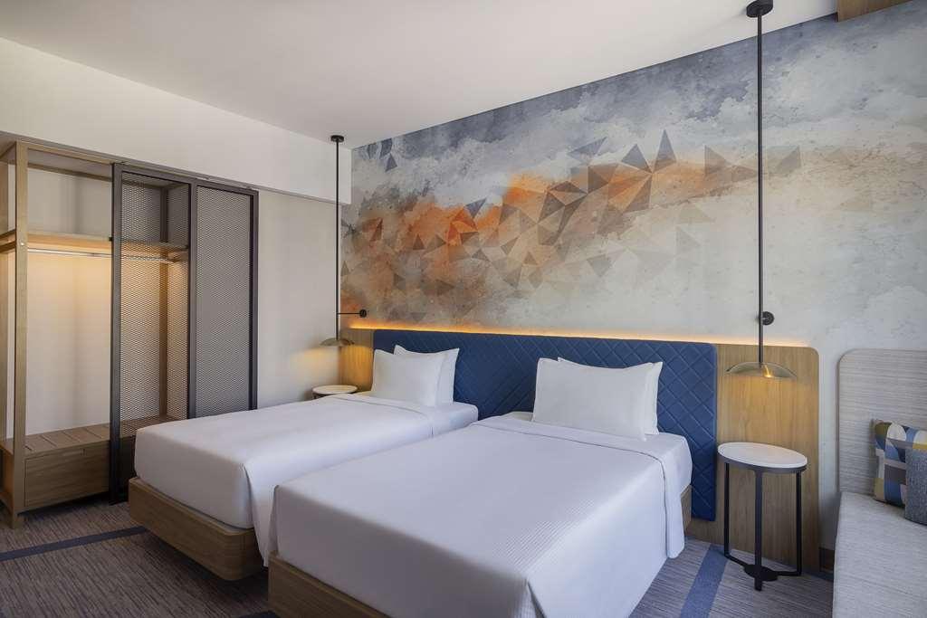 Hilton Garden Business Bay Hotel *