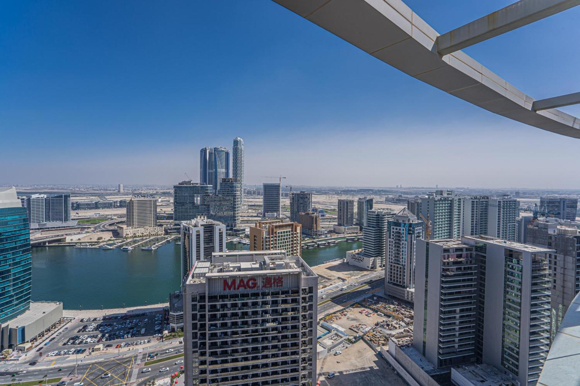 Cloud 9 - Elegant High-rise In The Heart Of Dubai