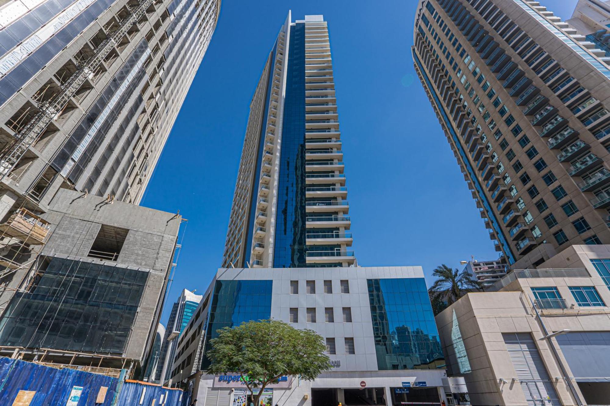 Cloud 9 - Elegant High-rise In The Heart Of *