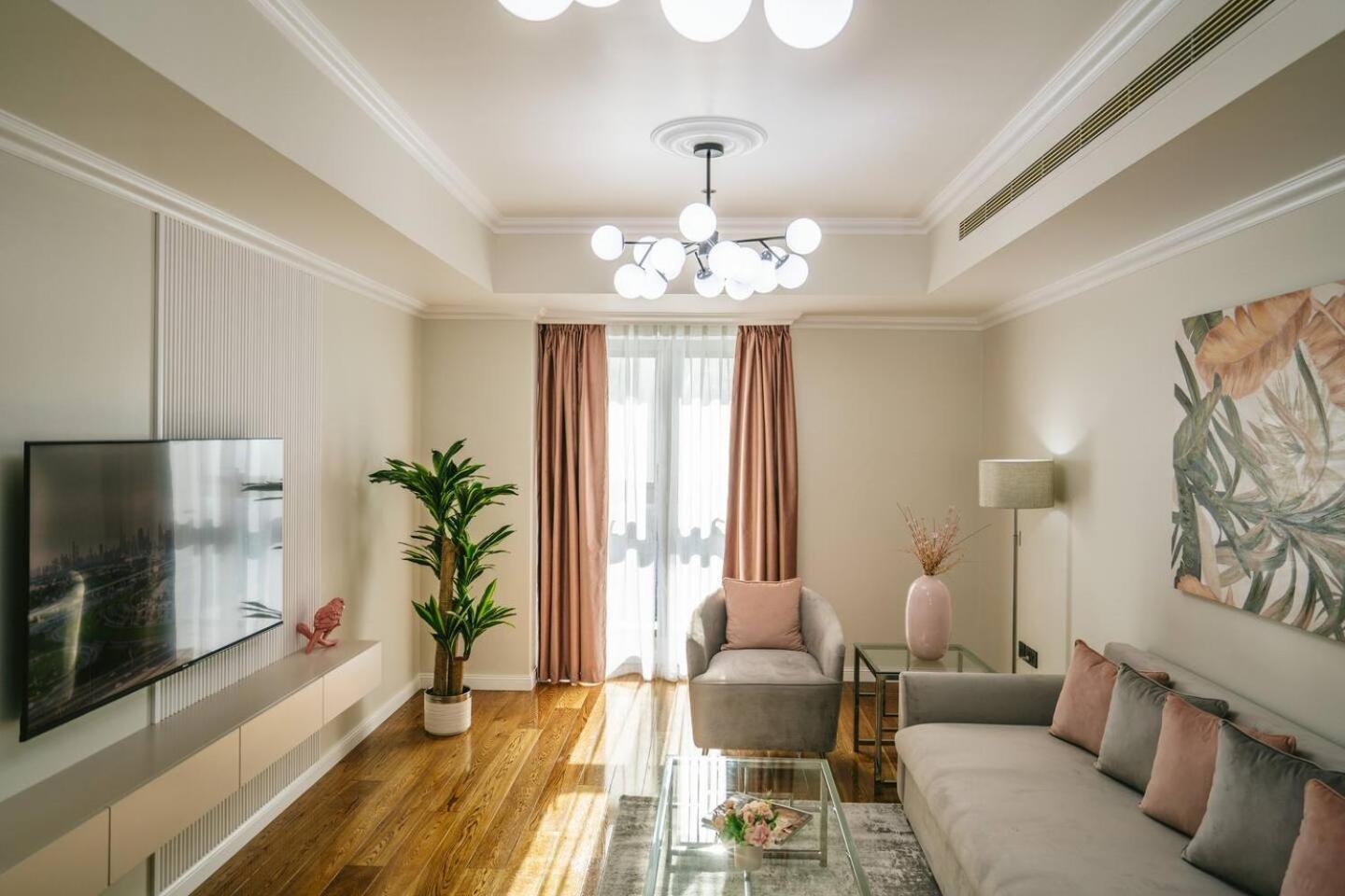 Apartment Serene Sea View One Bedroom On 67th Floor *