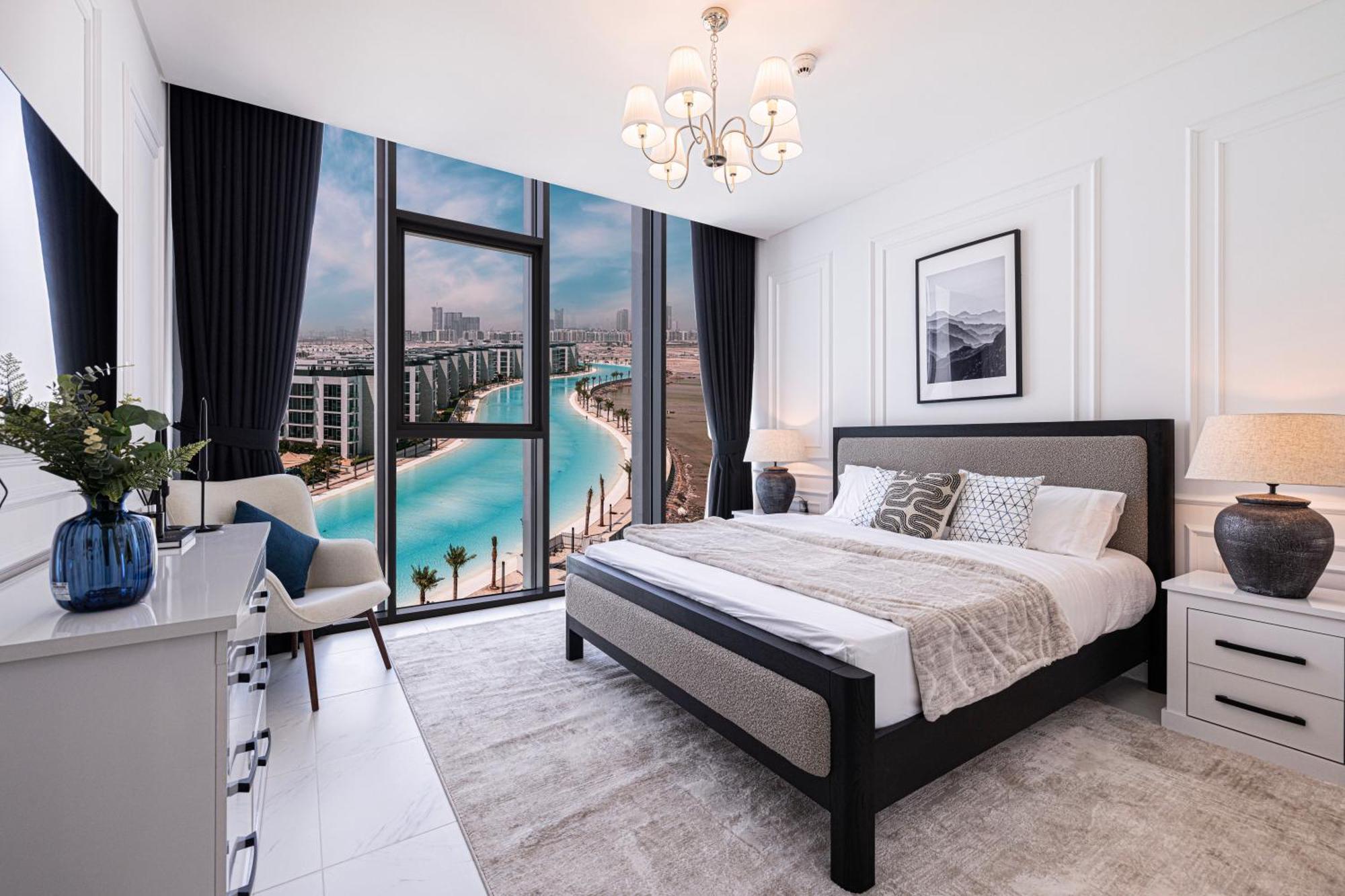 Crystal Lagoon View Access Fast Wi-fi Apartment