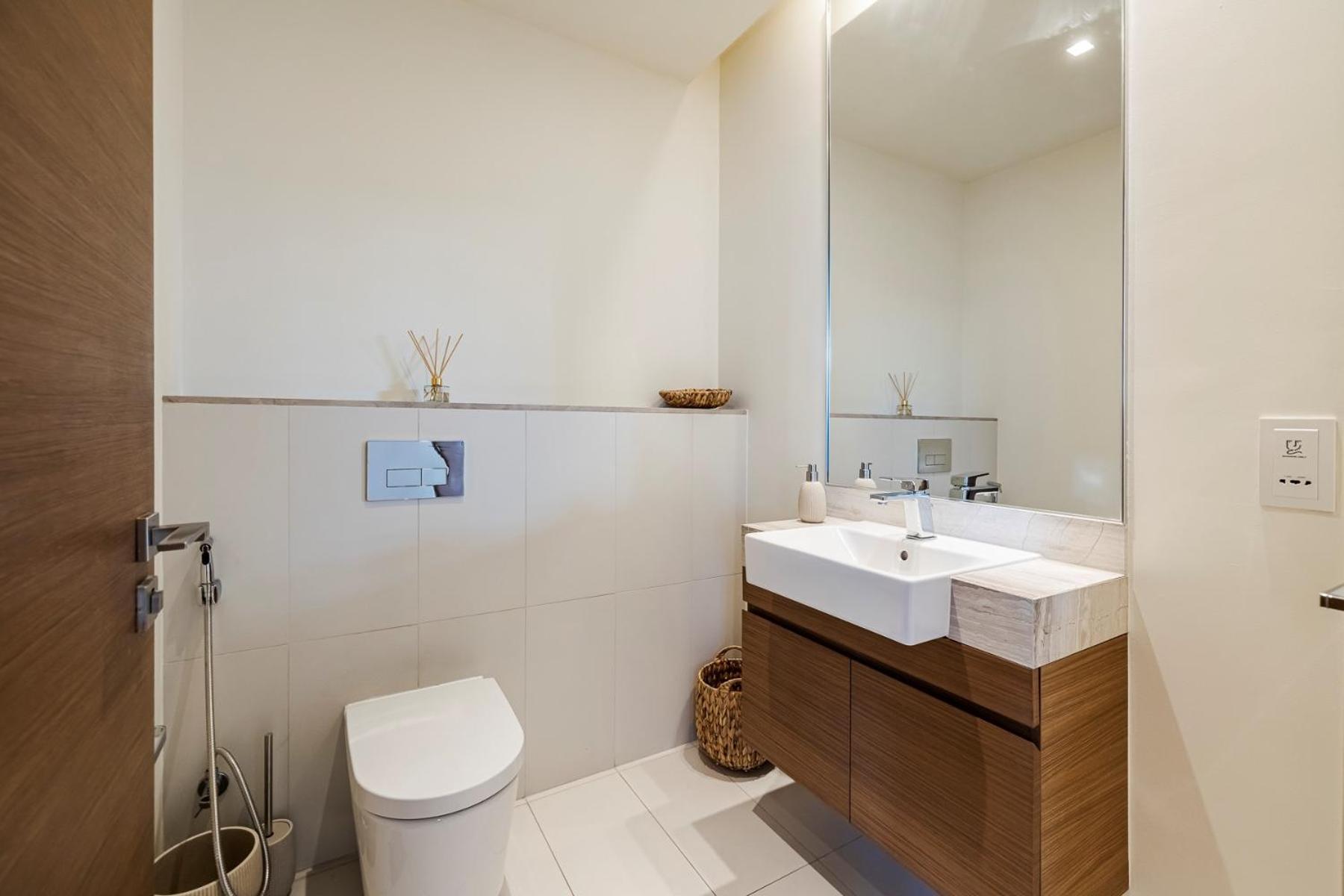 1br Walk B7 Community View Apartment Dubai