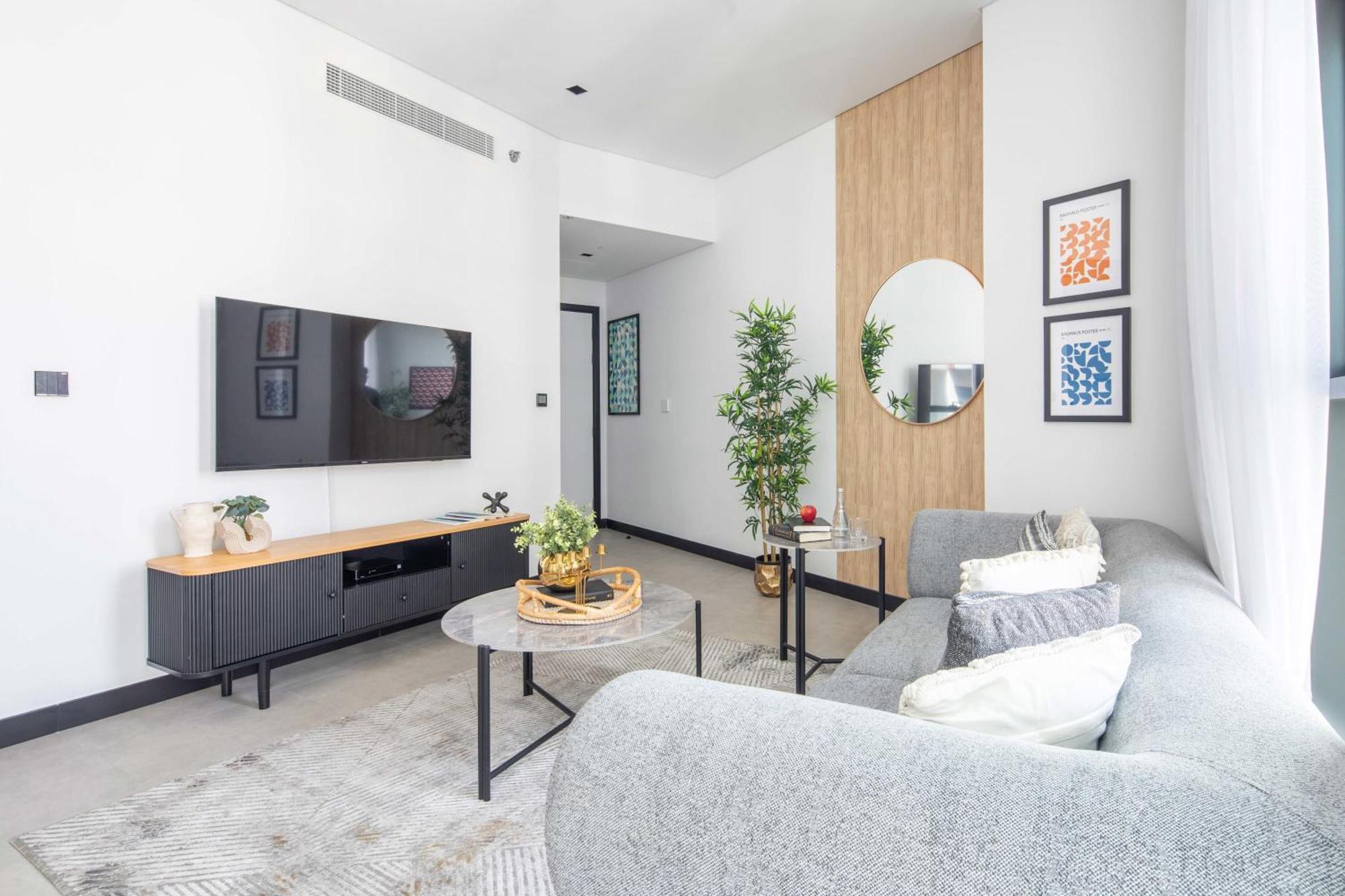 Frank Porter - 15 Northside Tower 2a Apartment Dubai