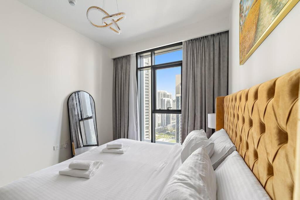 Stylish 1 Bedroom High Floor In Creek Edge Dubai