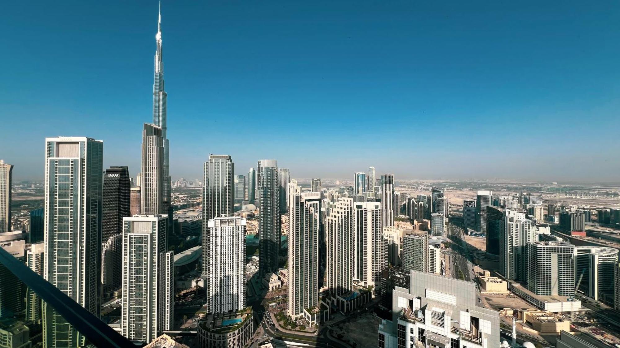 Smartstay At Paramount Tower - Sea And Downtown Views - Infinity Pool - Modern Luxury Residences * Dubai