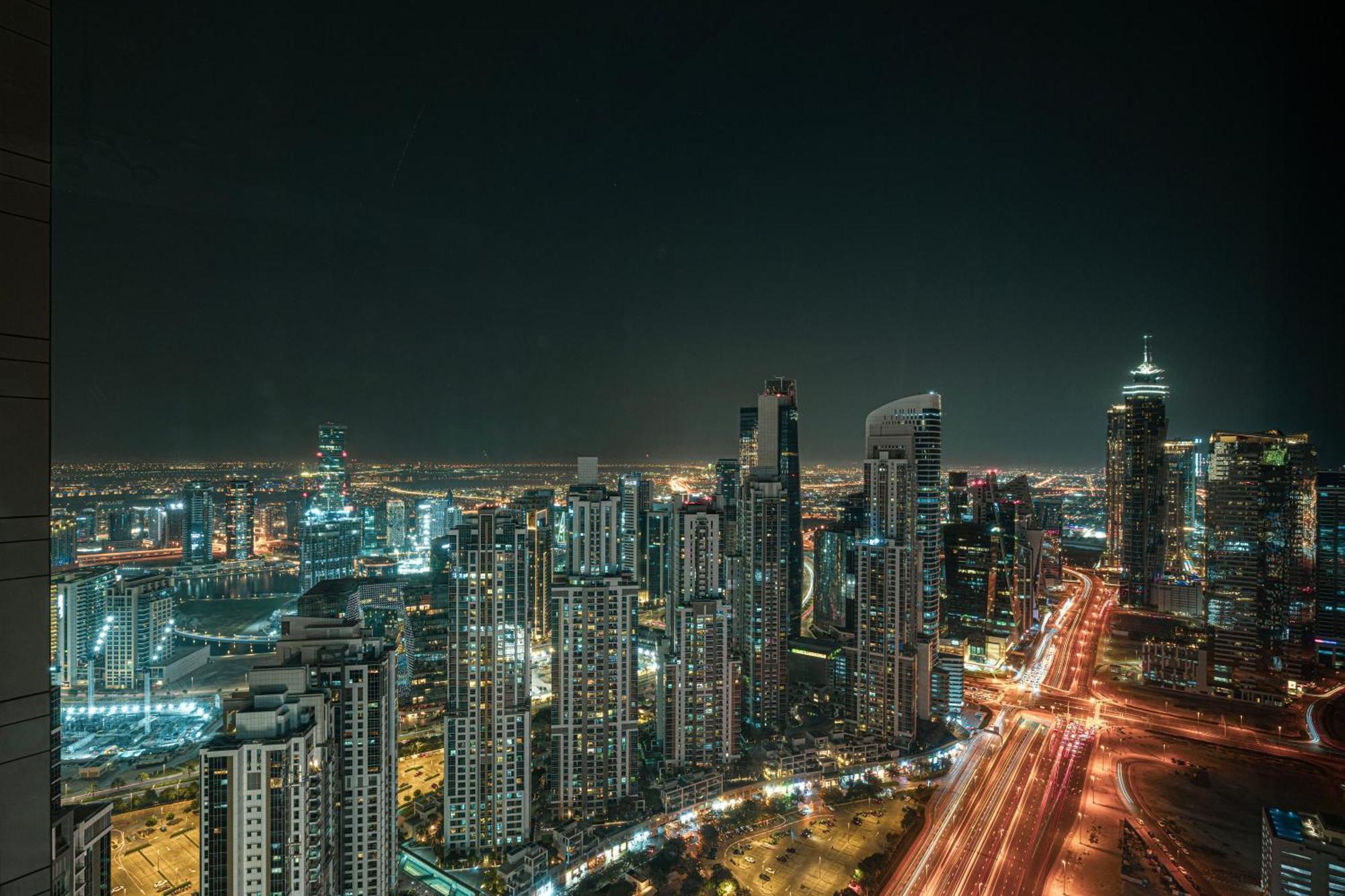 Smartstay At Paramount Tower - Sea And Downtown Views - Infinity Pool - Modern Luxury Residences