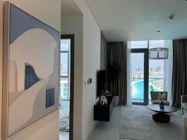 Oraya - Skyline Serenity At 1br In District One Apartment *