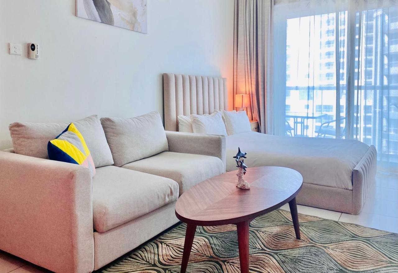 Full Sea View With Balcony - - 10 Min To Jbr - Apartment