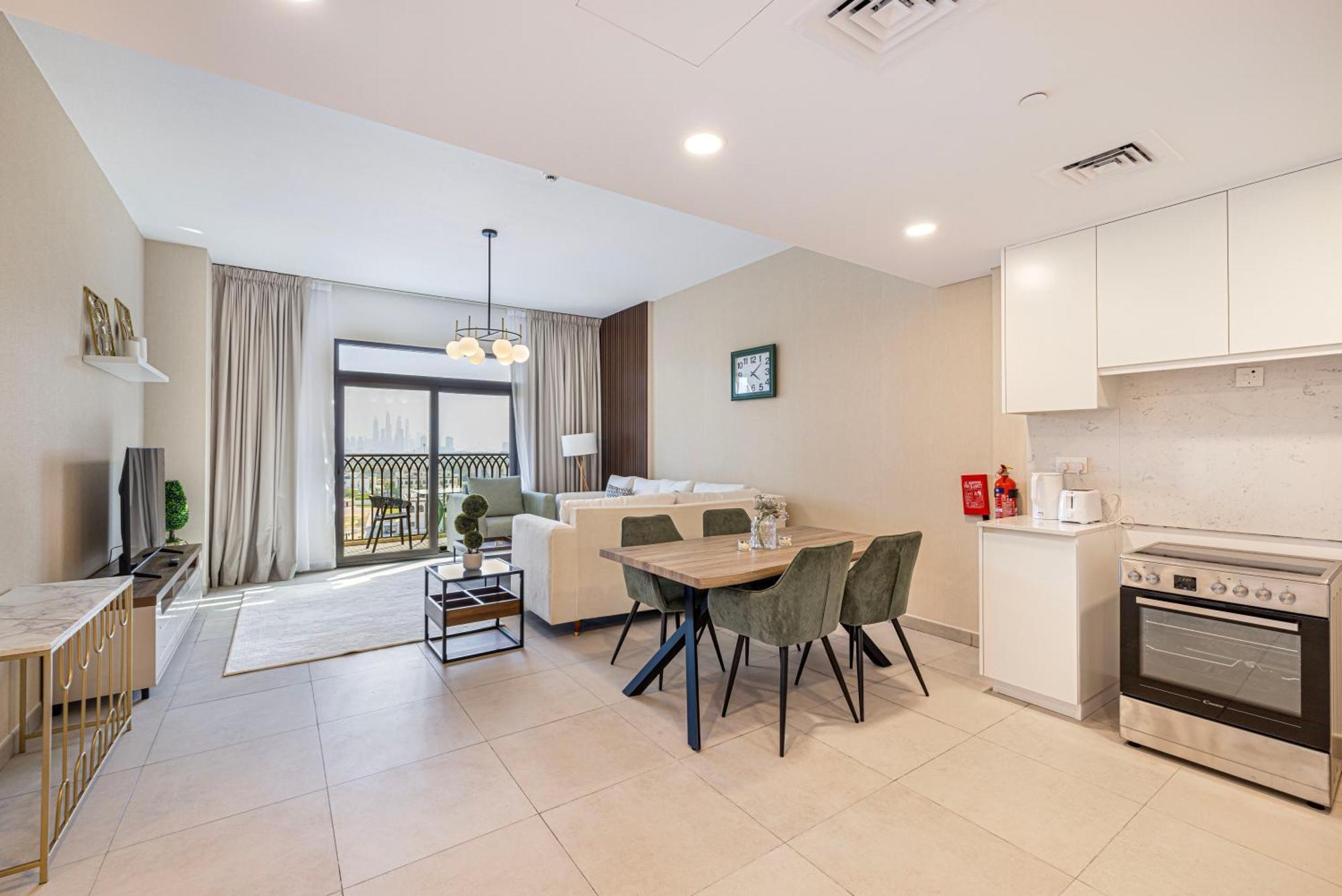 Modern And Charm In Mjl