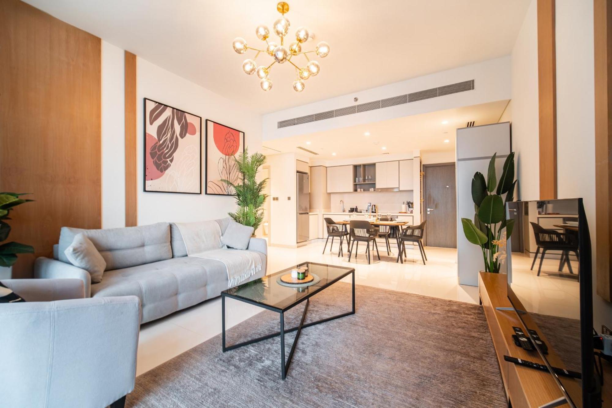 On The First Line Of The Coast With Access To The And Sea Views Apartment