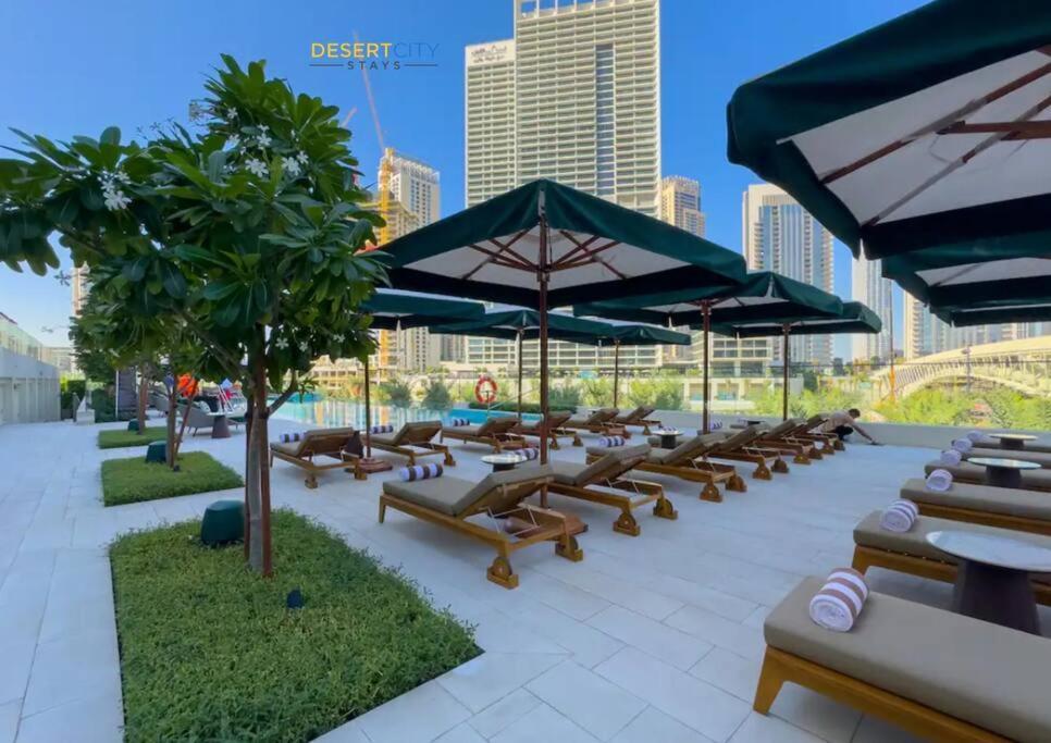 Luxurious 1 Bed In Creek Harbor, Hosted By Desert * Dubai