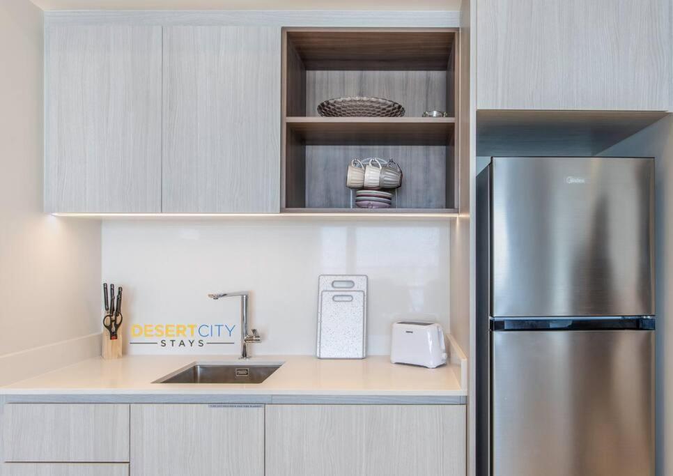 Luxurious 1 Bed In Creek Harbor, Hosted By Desert Dubai