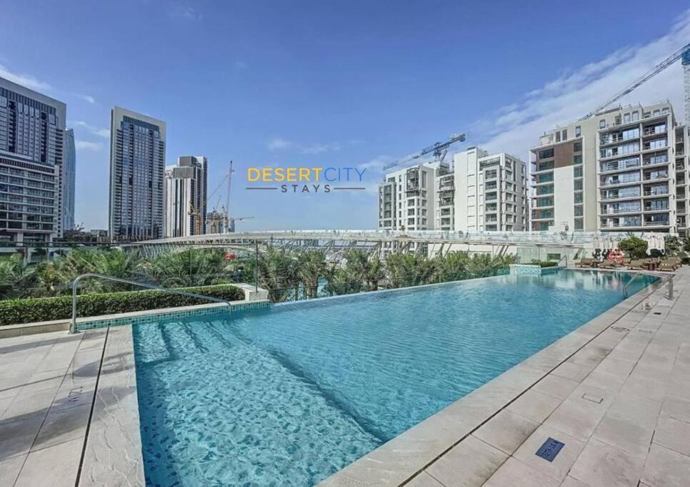 Luxurious 1 Bed In Creek Harbor, Hosted By Desert * Dubai
