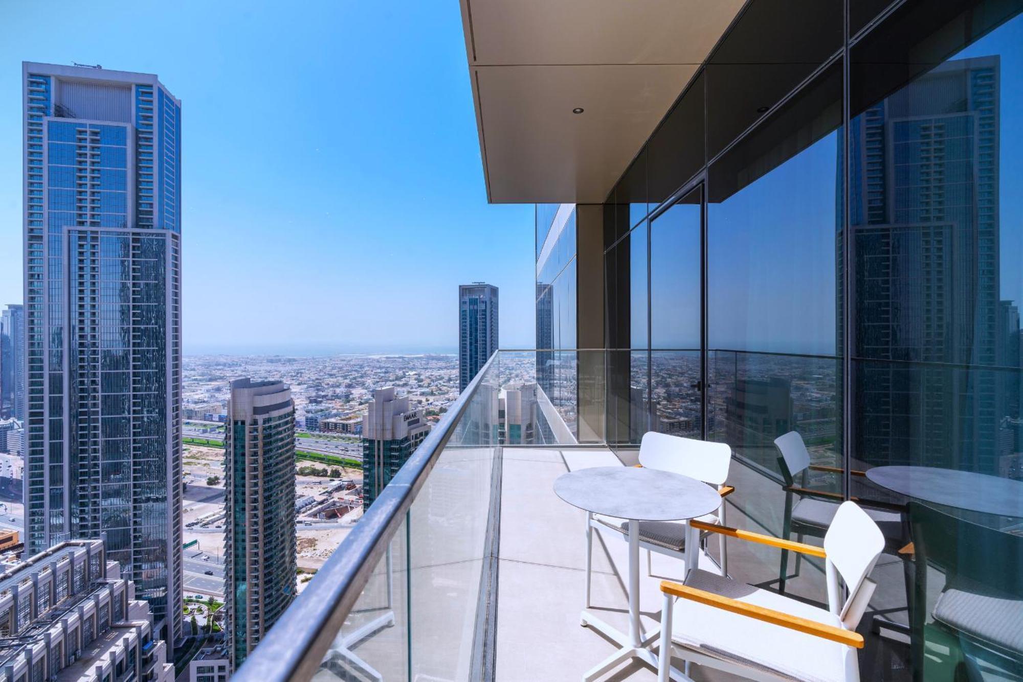 313 Beyond Luxury Apartment *