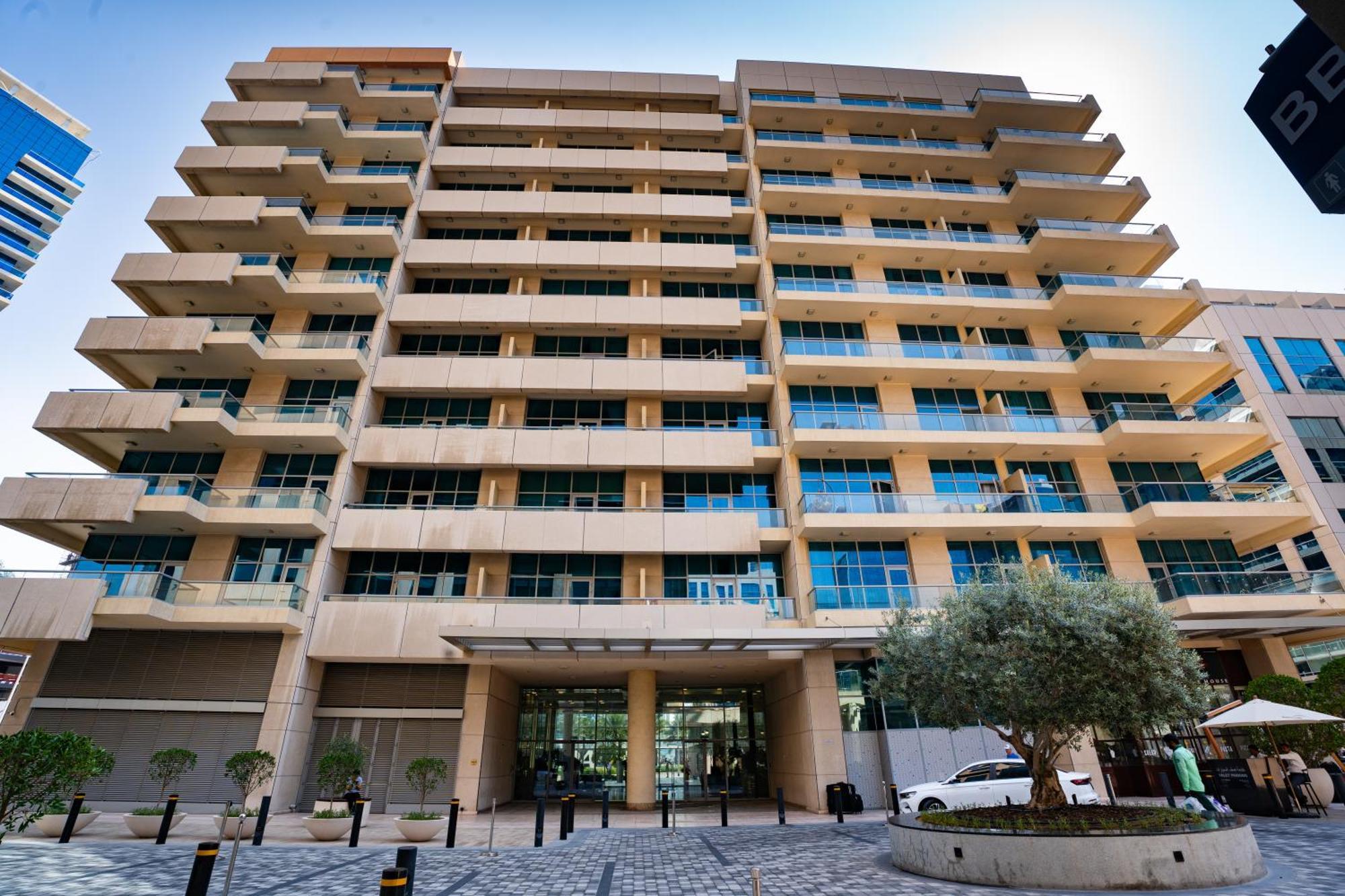 Escape 24 Homes - Bay Square - Business Bay Dubai