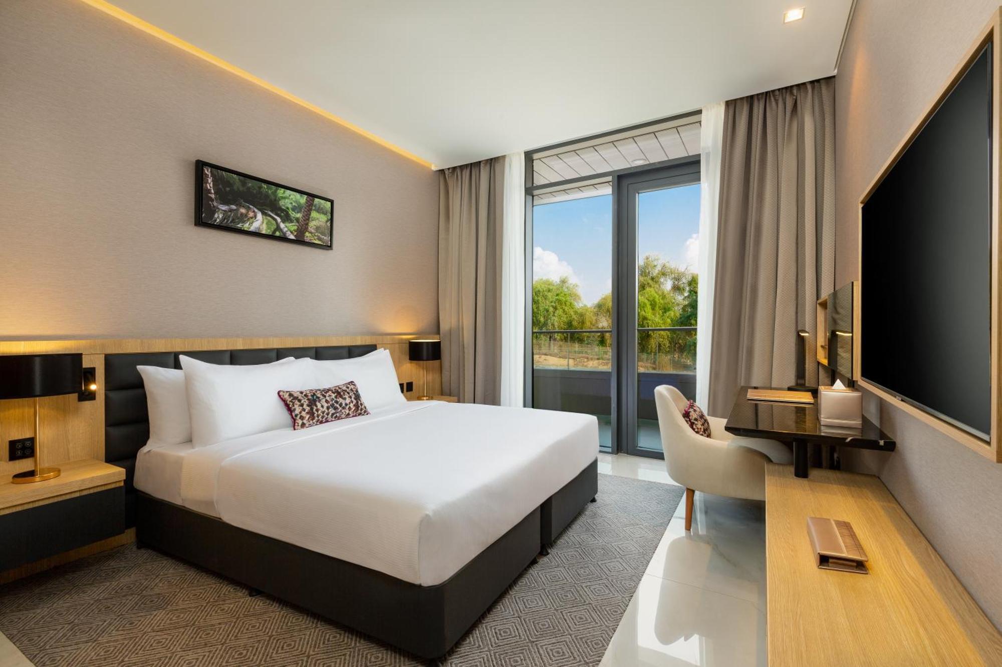 Hotel Millennium Place Mirdif 4*