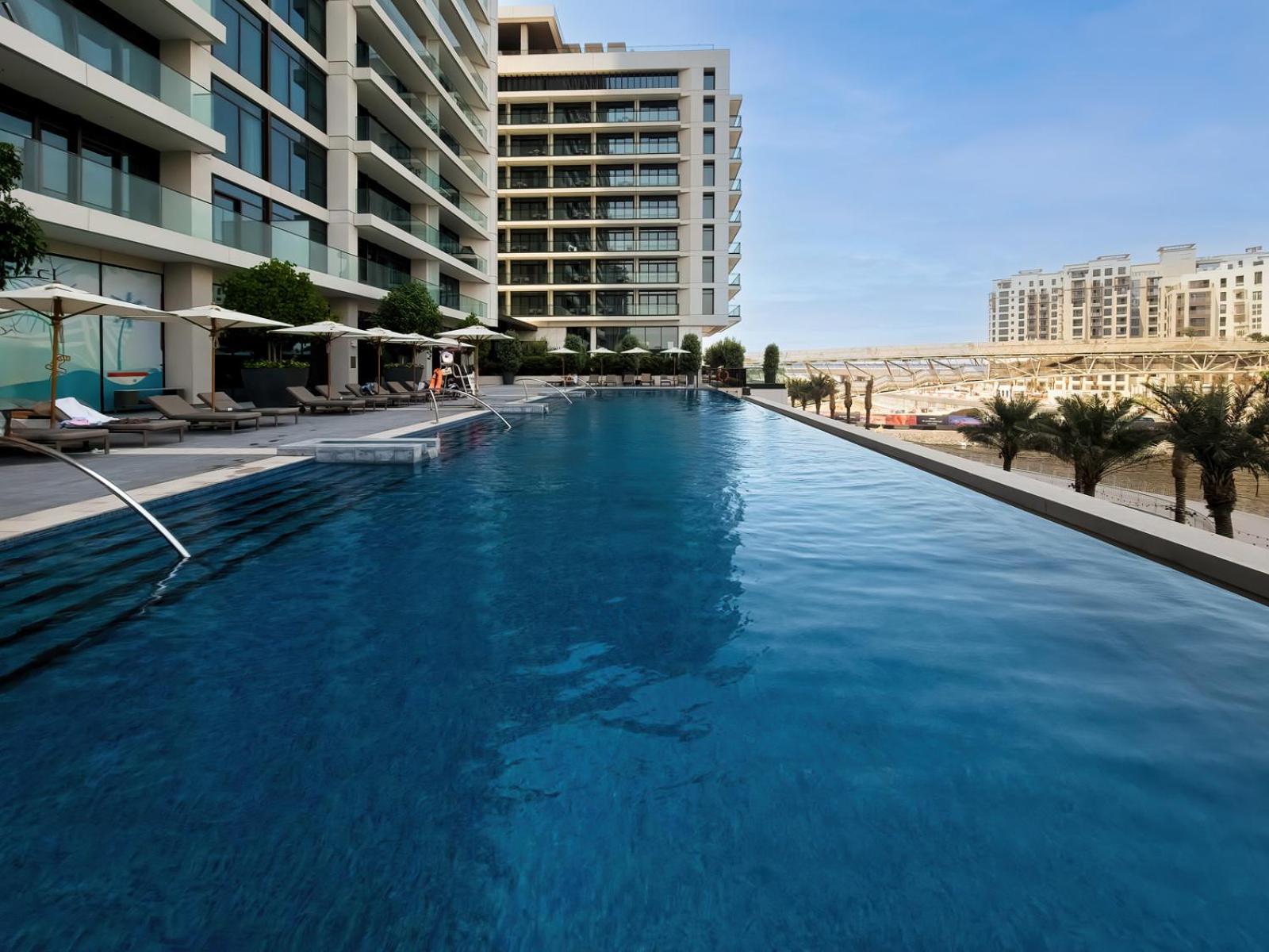 Stylish 2br In Creek Harbour