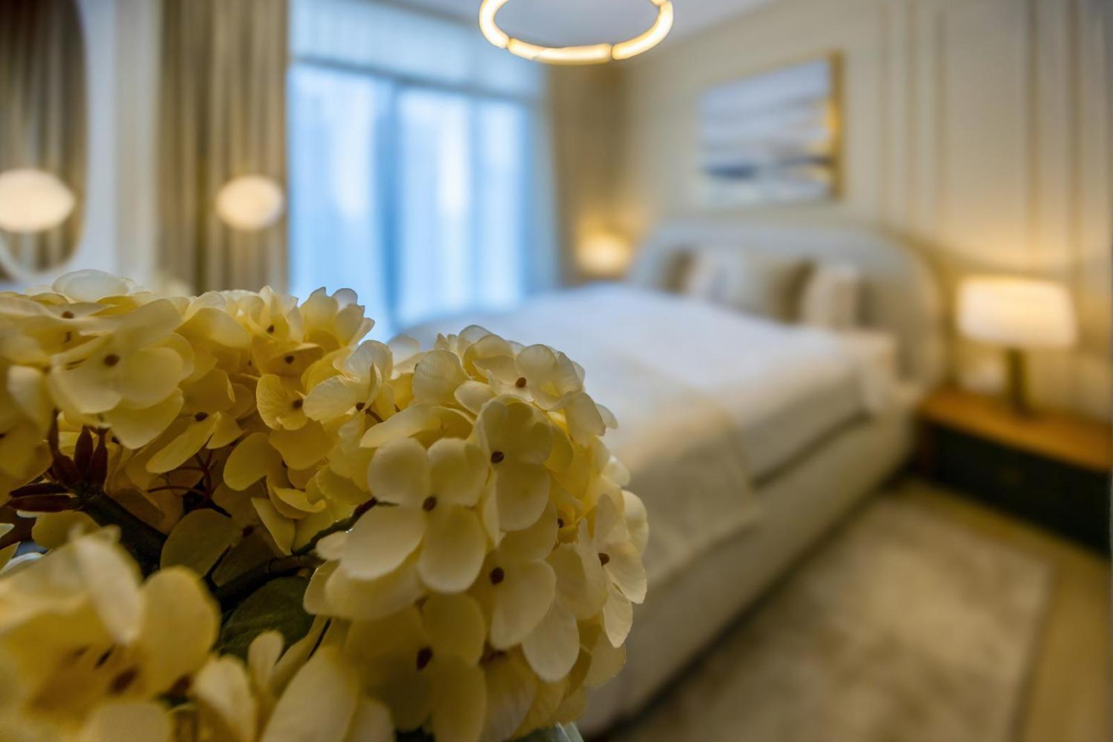 Apartment Stylish 2br In Creek Harbour Dubai
