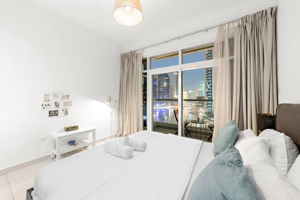 First Class 2br Amazing Marina Views * Dubai