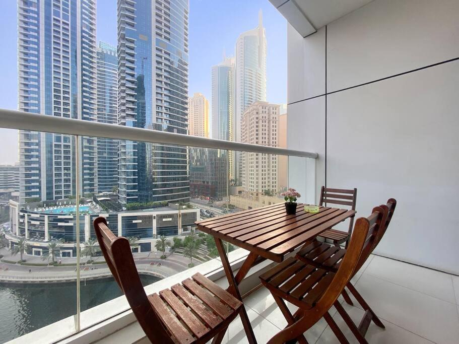 First Class 2br Amazing Marina Views Apartment Dubai