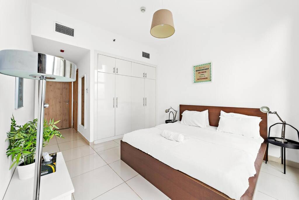 First Class 2br Amazing Marina Views * Dubai