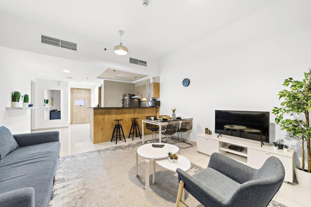 First Class 2br Amazing Marina Views Apartment *