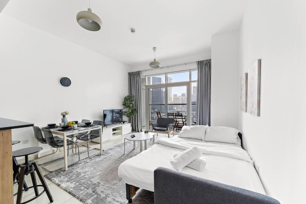 Apartment First Class 2br Amazing Marina Views Dubai