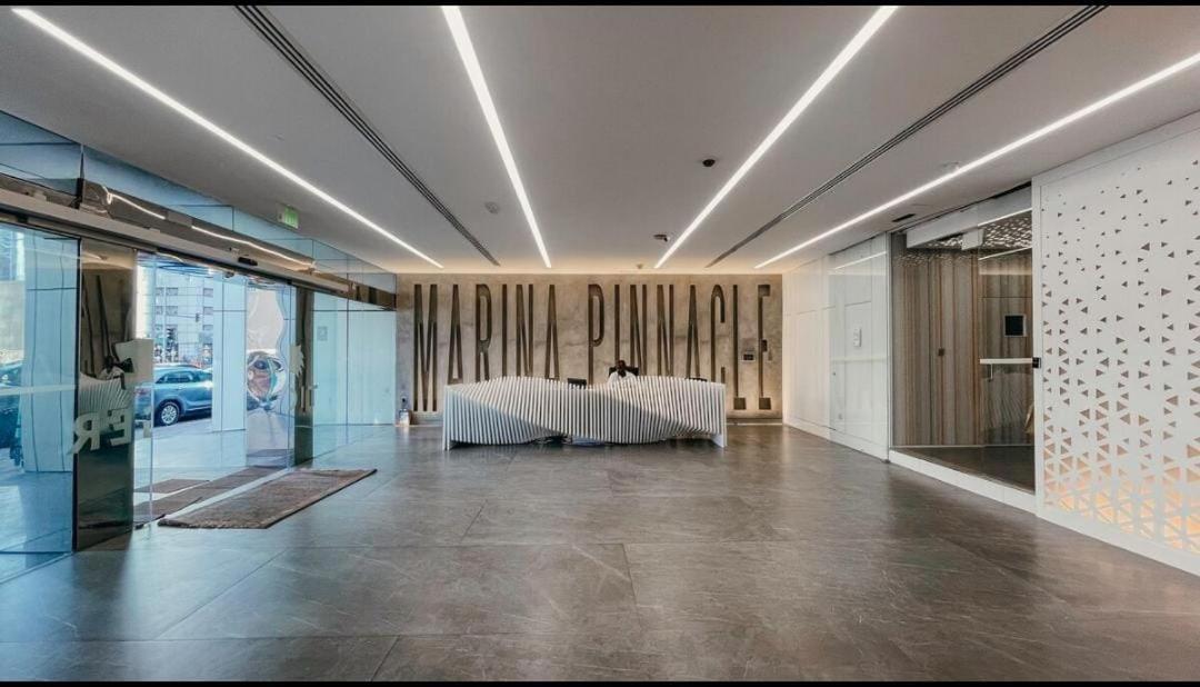 High Floor With Skyline & Burj Khalifa View 3 Bedroom Unit Marina Apartment