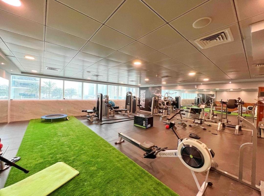 High Floor With Skyline & Burj Khalifa View 3 Bedroom Unit Marina * Dubai