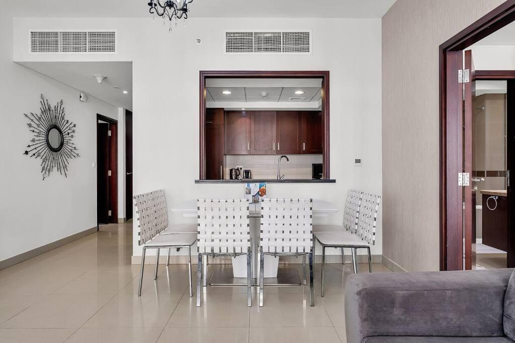 Bellavista 1 Bedroom Full Burj Khalifa View 29 Boulevard Downtown Apartment *