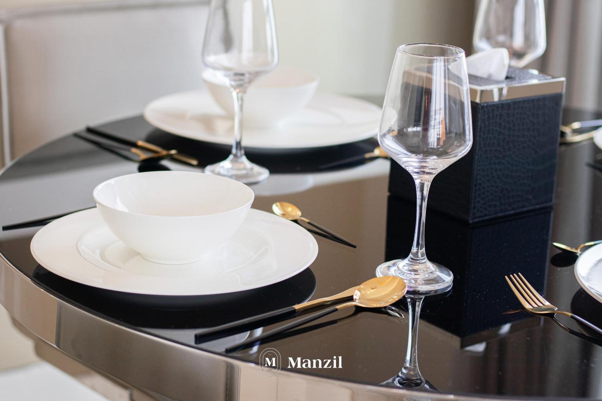 Apartment Manzil - 1br With Pool Close To Downtown Dubai