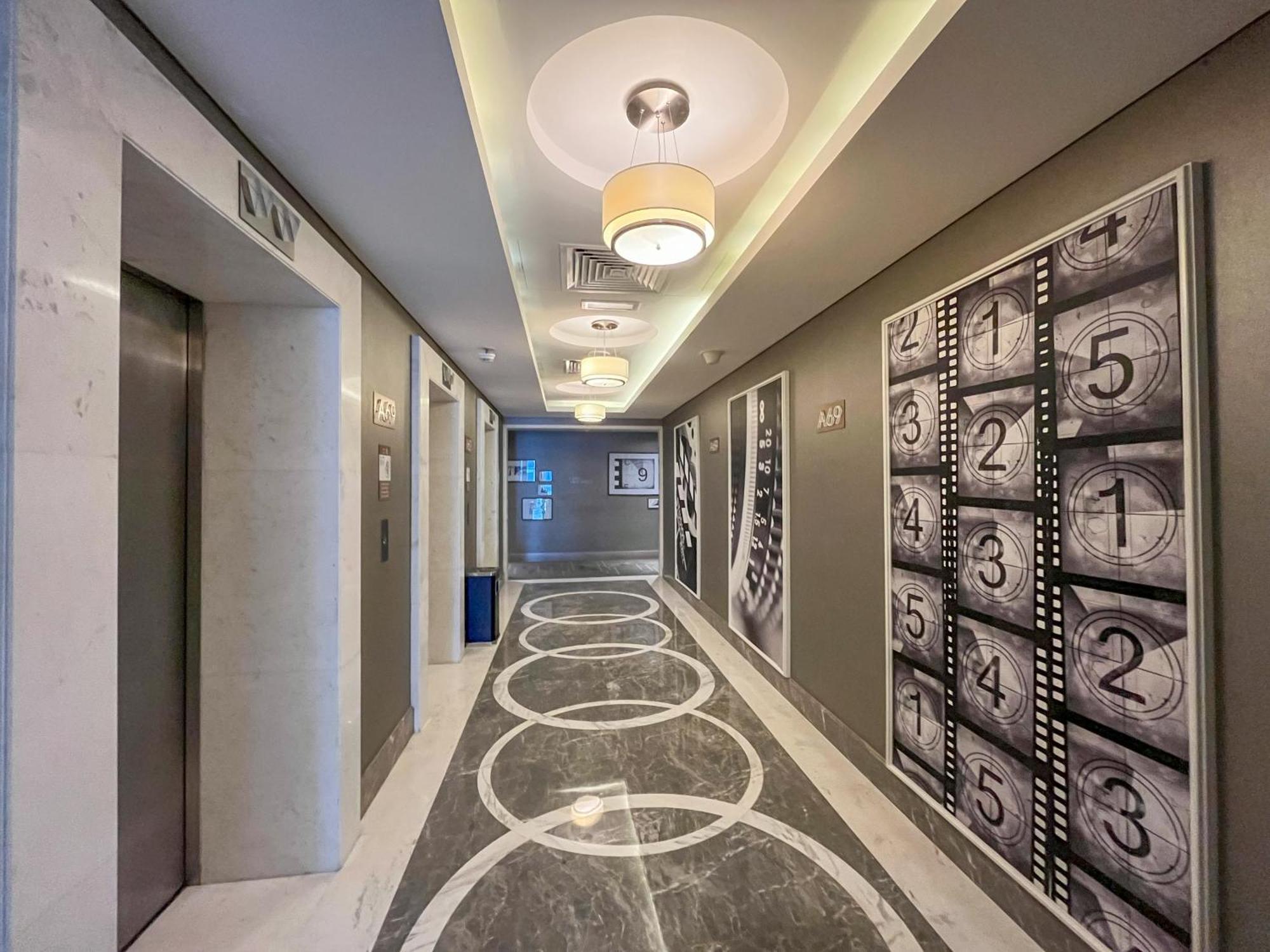 Manzil - 1br With Pool Close To Downtown Dubai