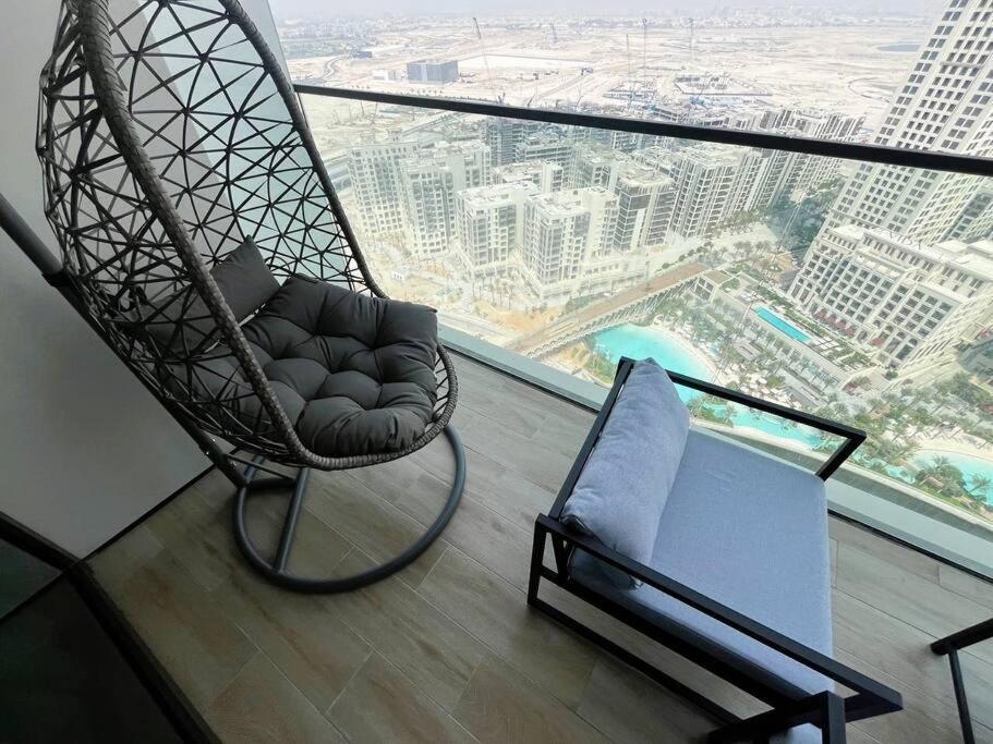 Stunning View Complimentary Parking Apartment *