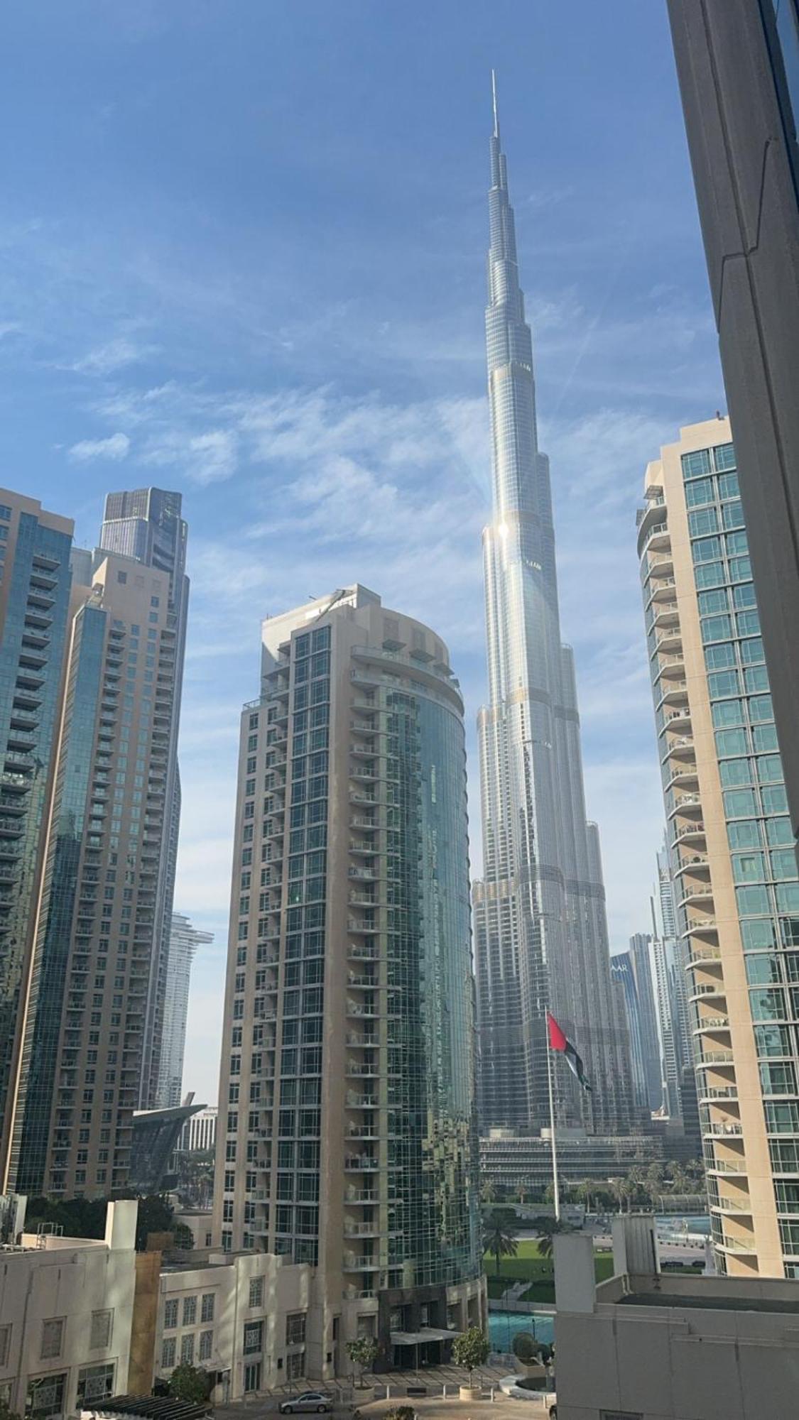 Apartment Vip Experience Downtown At Boulevard T2 - Burj Khalifa View - Modern Luxury *