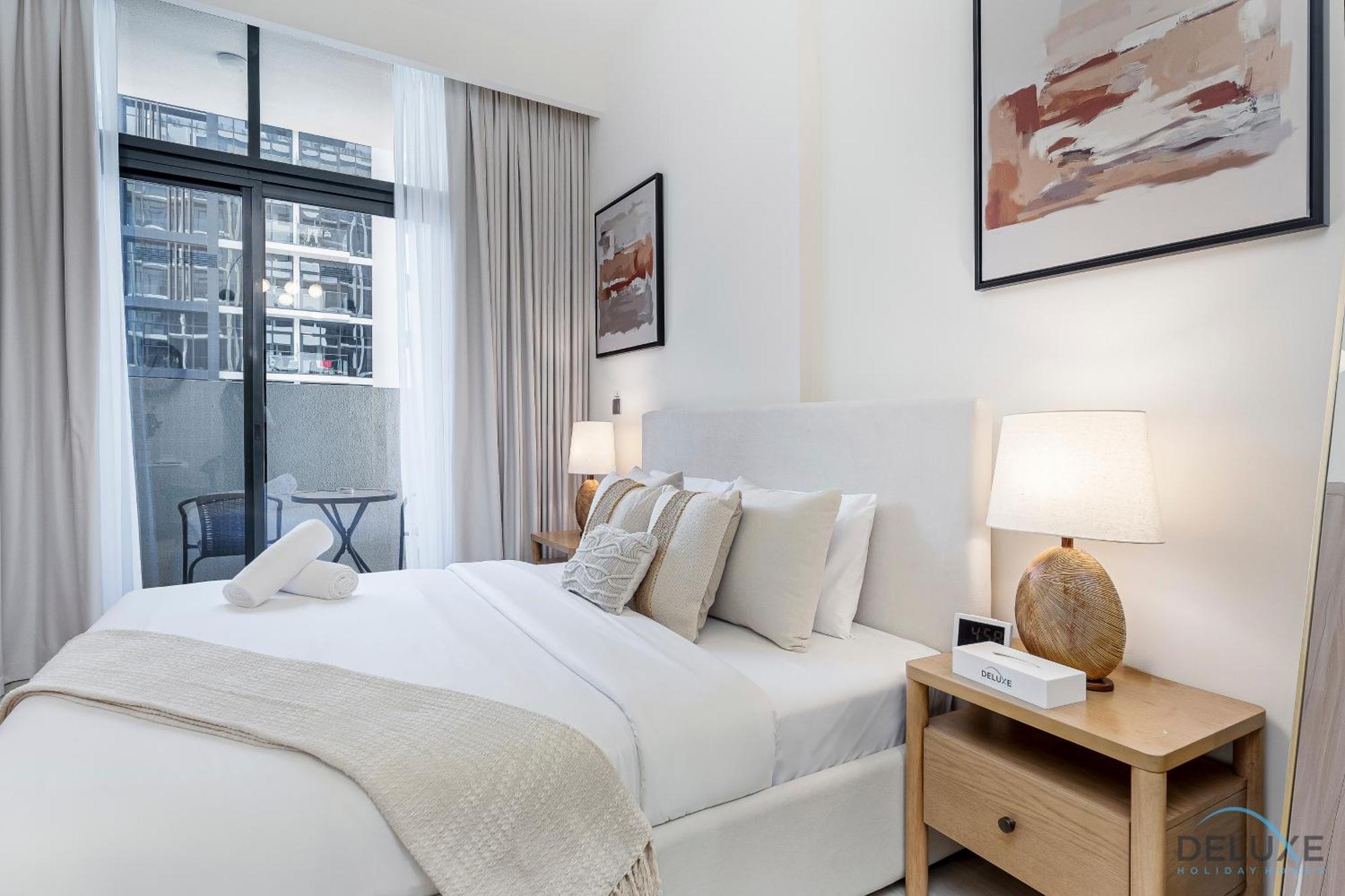 Contemporary In Azizi Riviera 31, Al Merkadh By Deluxe Homes Dubai