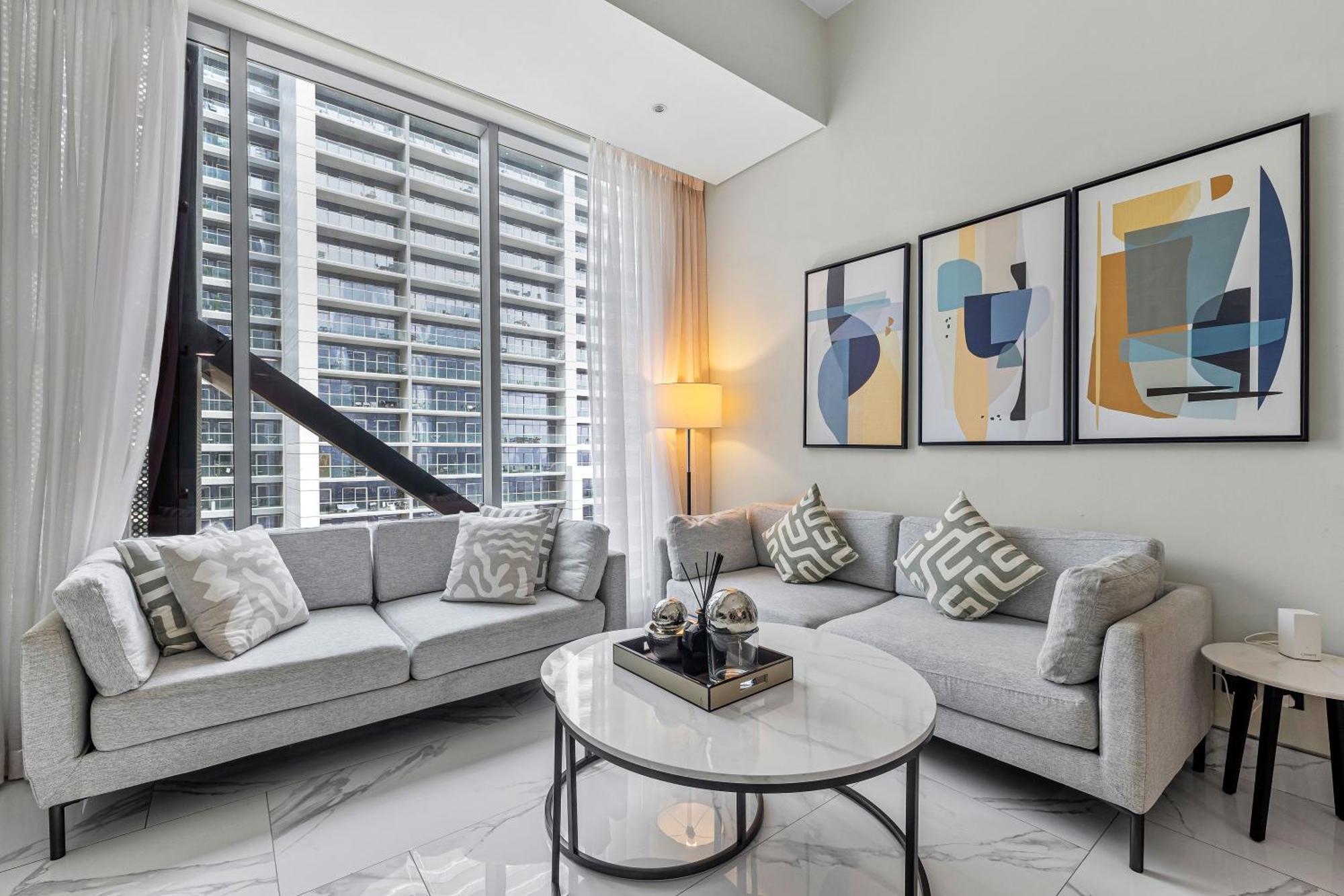 Apartment Unlock J One Downtown *