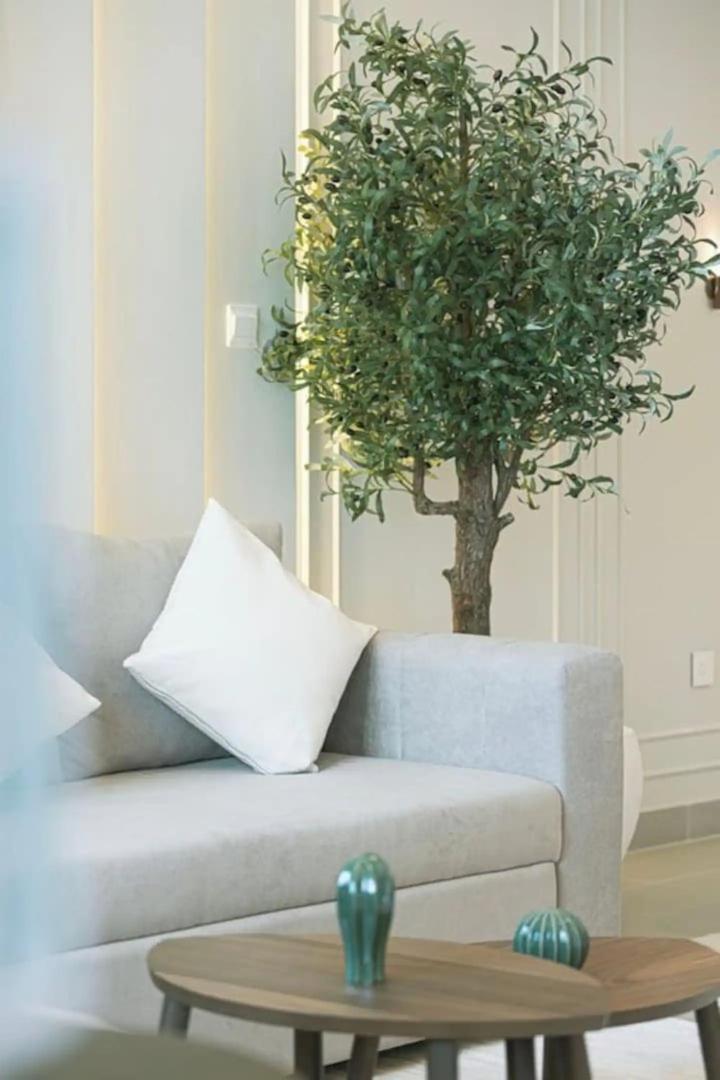 Apartment Luxe | Luxury 4br | Burj Khalifa & Fountain Views Dubai