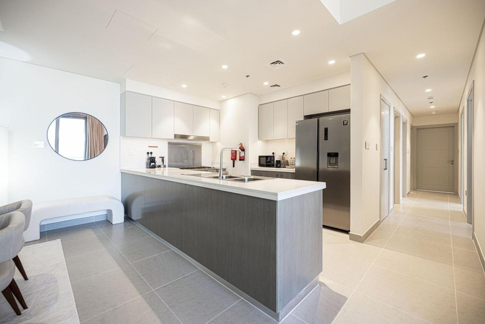 Apartment Luxe | Luxury 4br | Burj Khalifa & Fountain Views Dubai