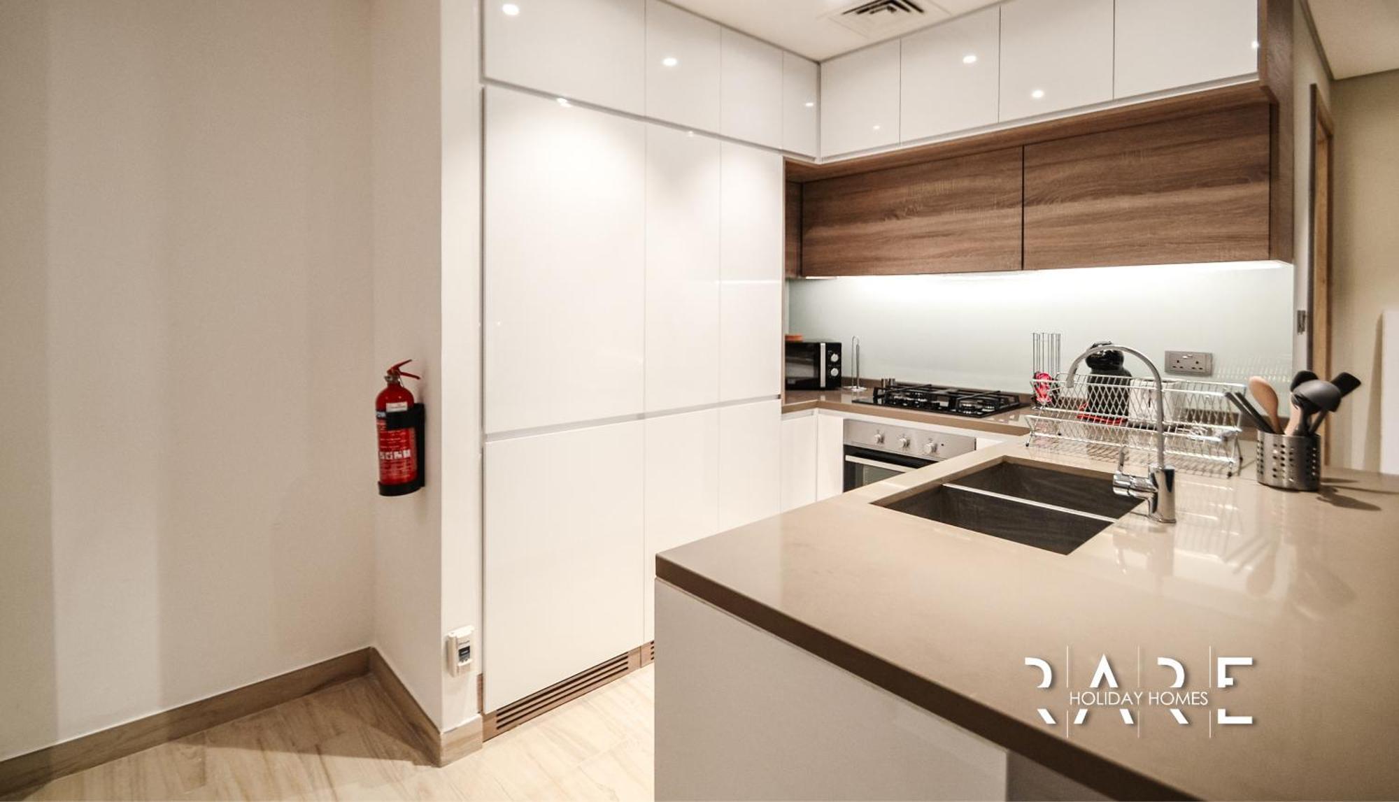 Rare Homes - Near Ain - Marina - One - R209