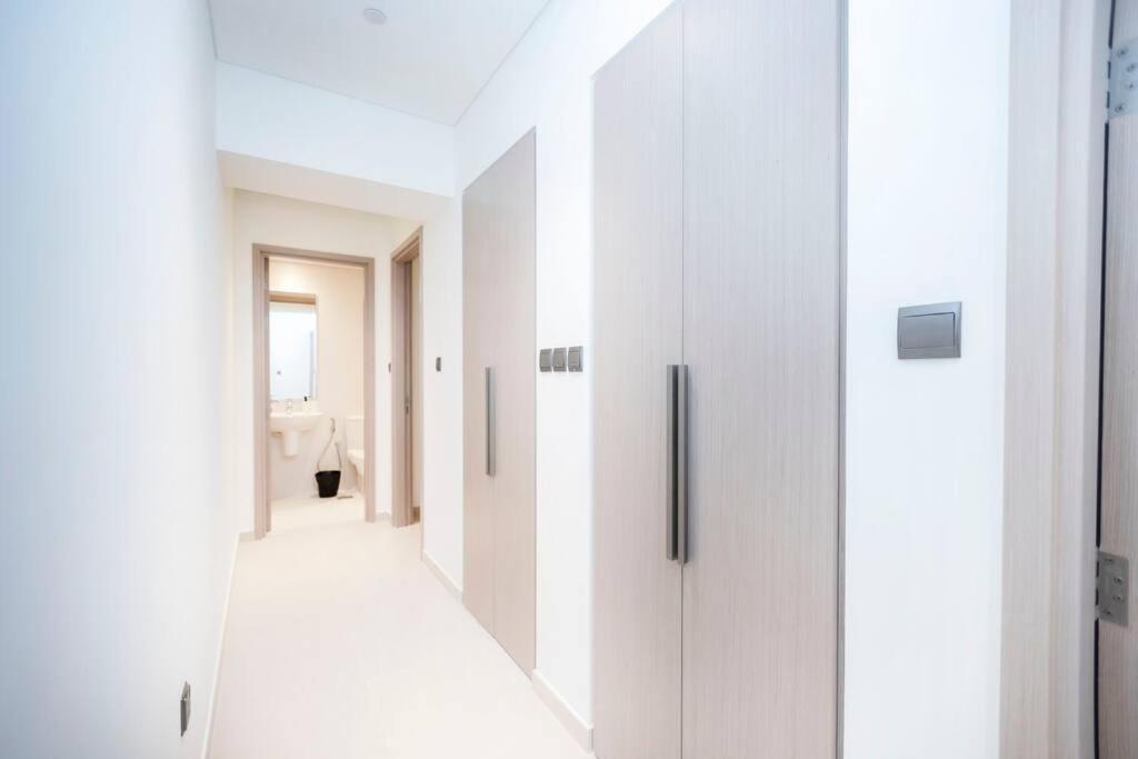 Elegant 4br, Stunning Burj Khalifa Views Act One 3001
