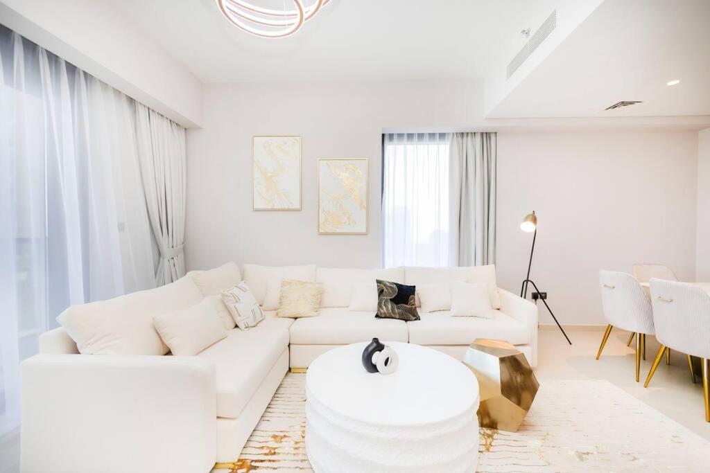 Elegant 4br, Stunning Burj Khalifa Views Act One 3001 *