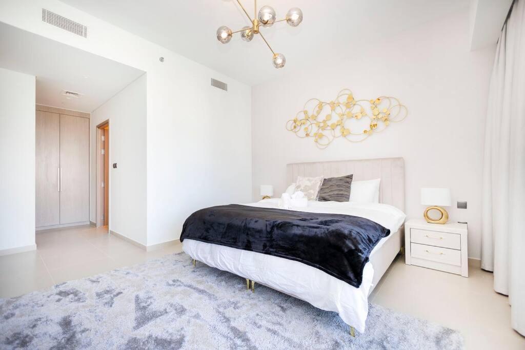 Apartment Elegant 4br, Stunning Burj Khalifa Views Act One 3001 *