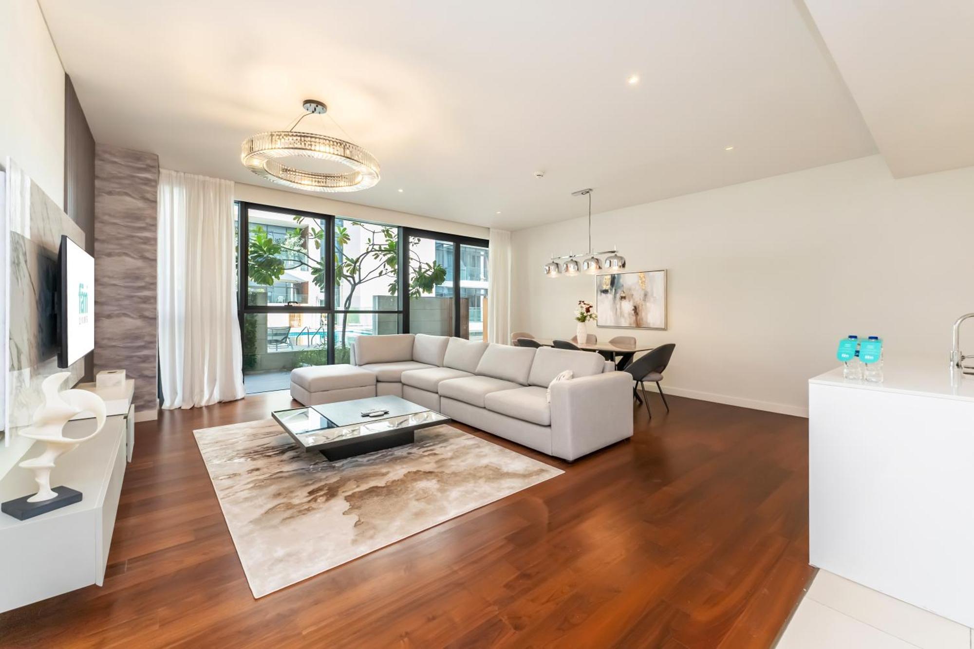 Apartment Fam Living - City Walk - Opulent Living *