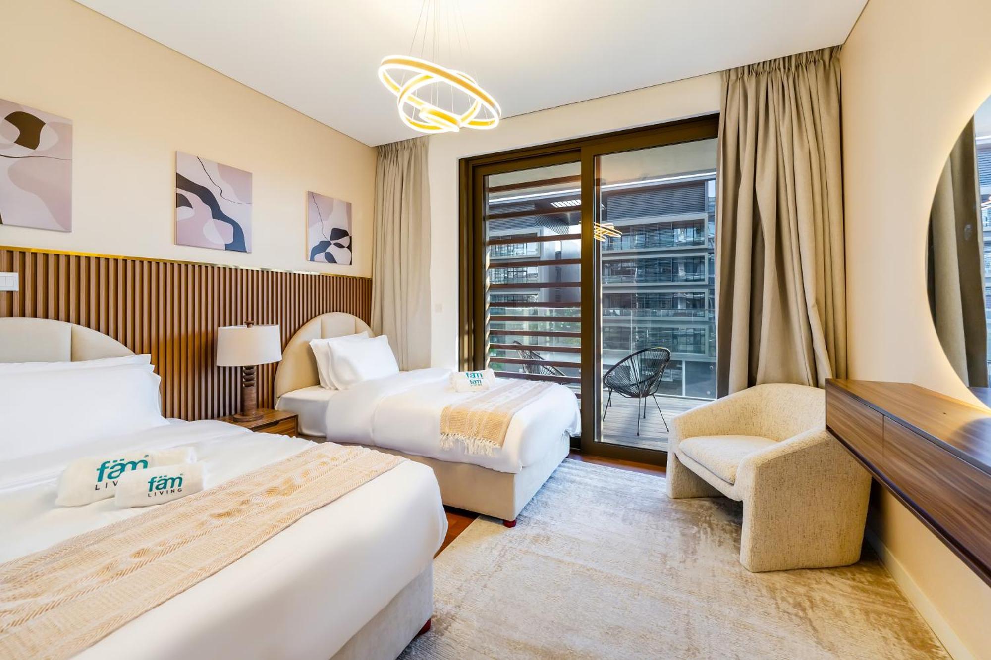 Apartment Fam Living - City Walk - Opulent Living