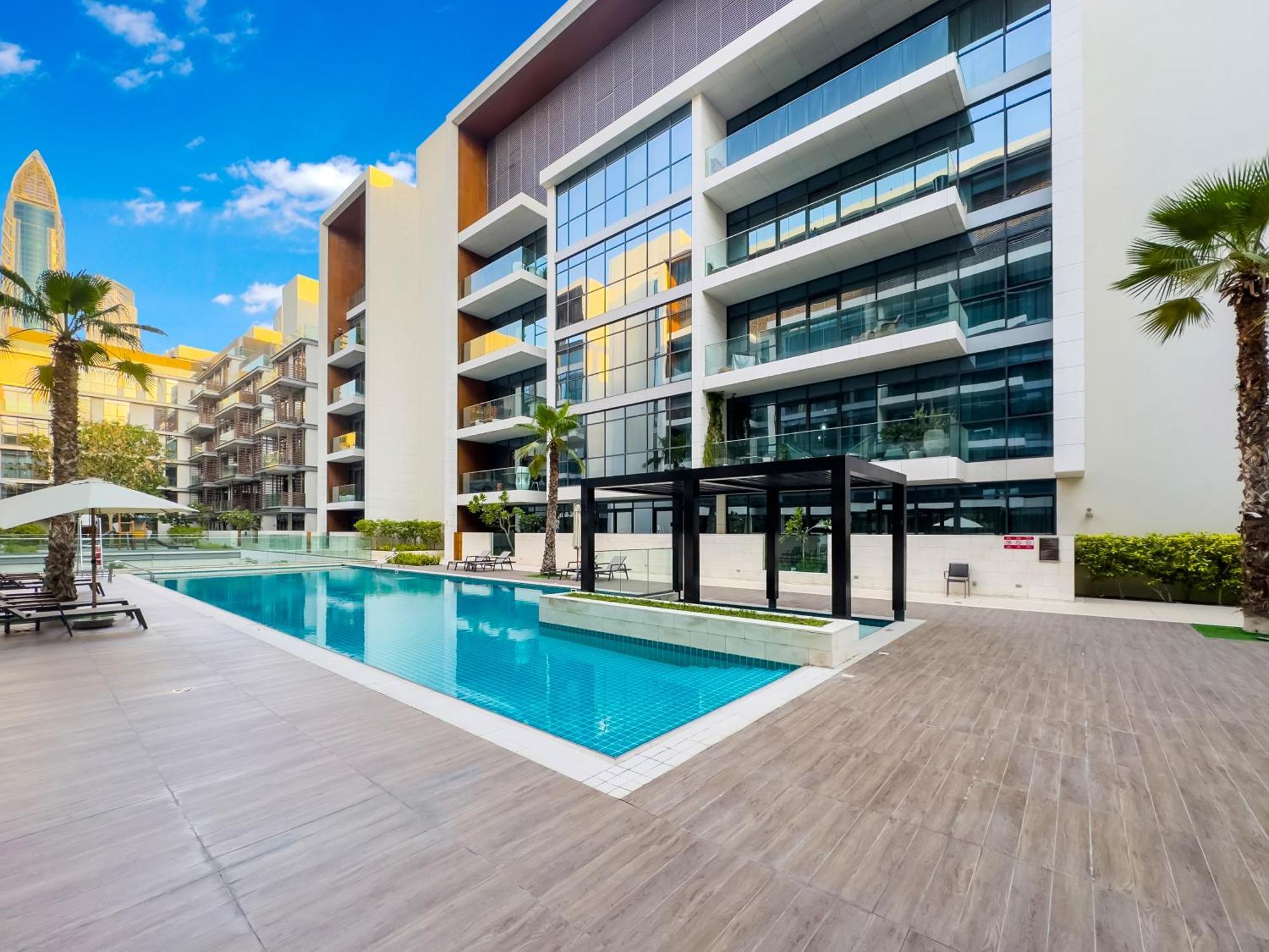 Fam Living - City Walk - Opulent Living *
