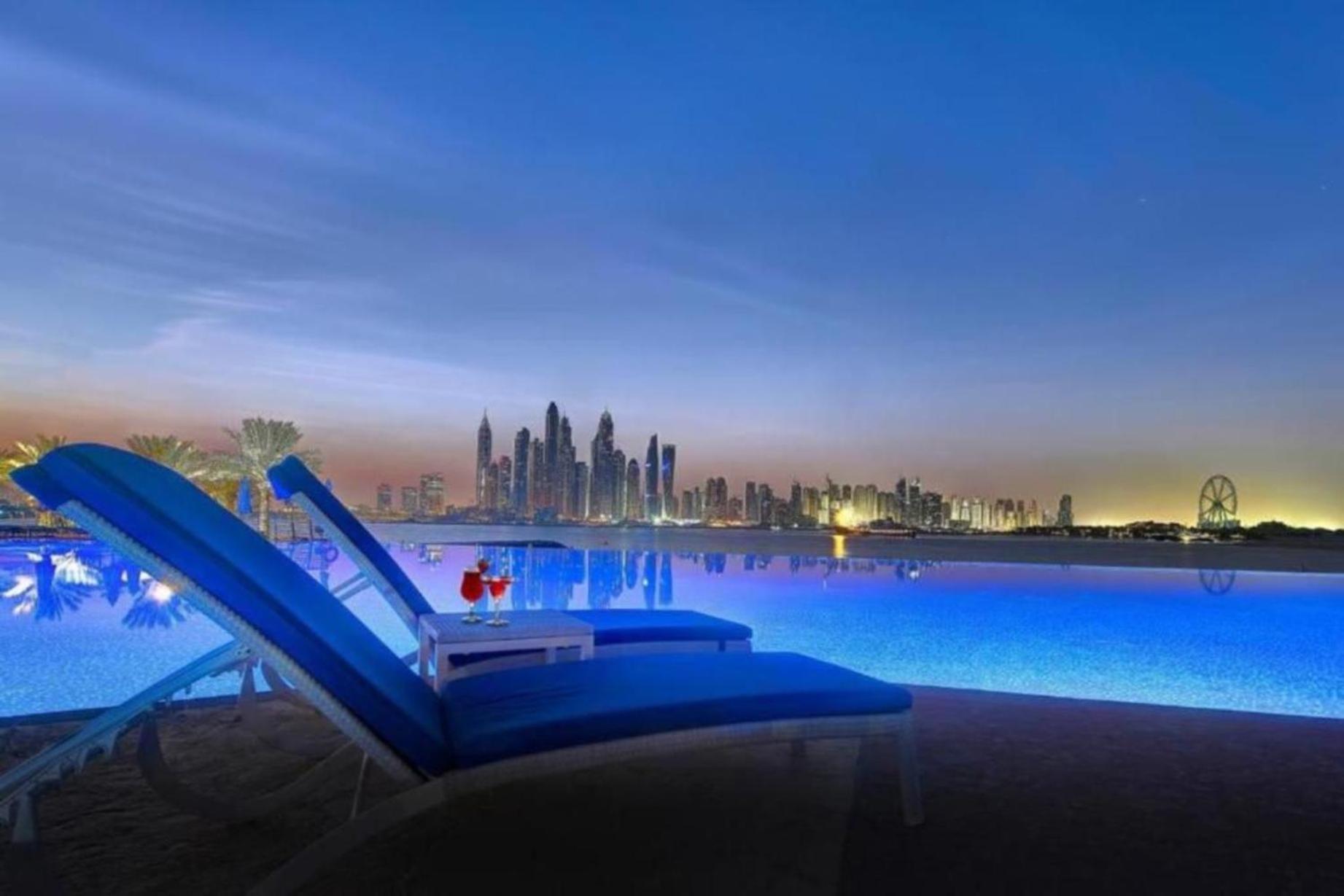 Daniels Sea View 2br In Oceana The Palm Jumeirah * Dubai