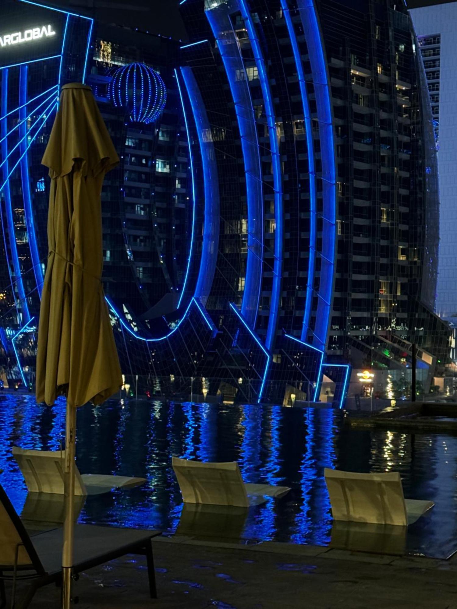 Quite Luxury Burj Khalifa View Dubai