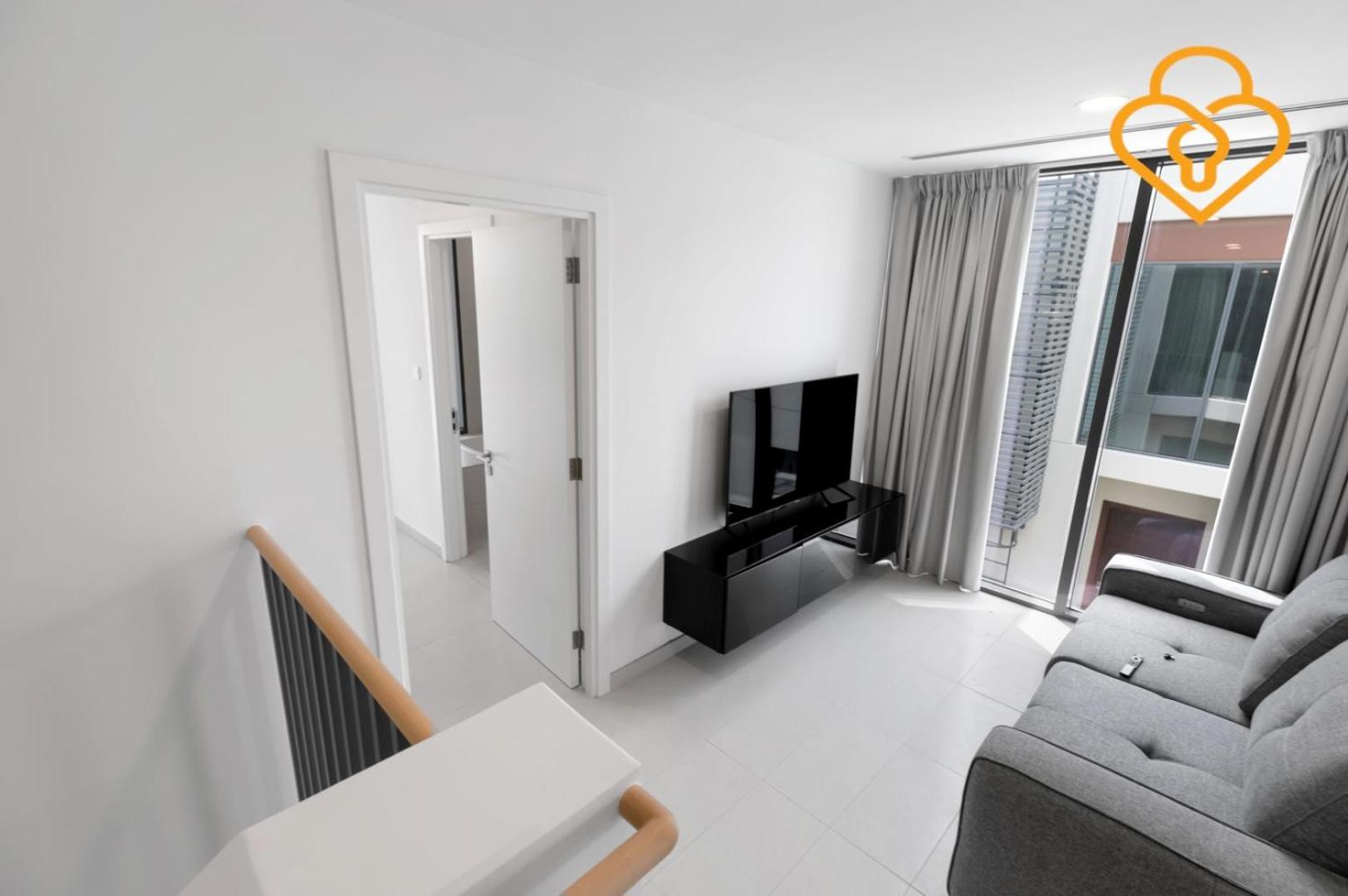 Villa Keysplease 4br Walking To Pool, Cherrywoods Family Community Dubai